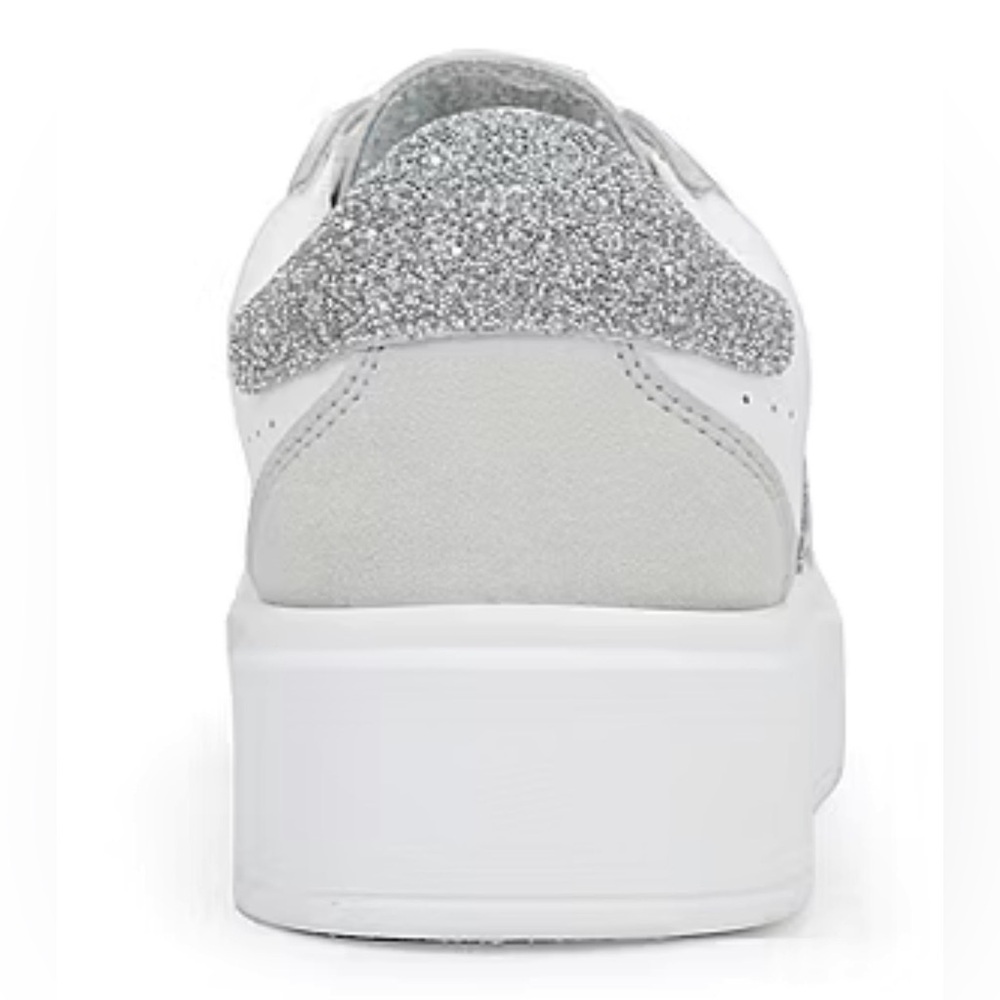 Vintage Havana White and Light Gray Star Sneakers (NEW) - Picture 15 of 15